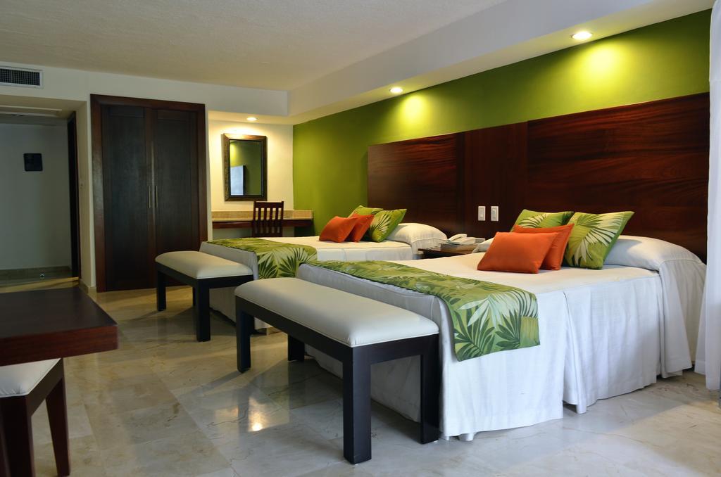 Emotions By Hodelpa Puerto Plata Hotel Стая снимка